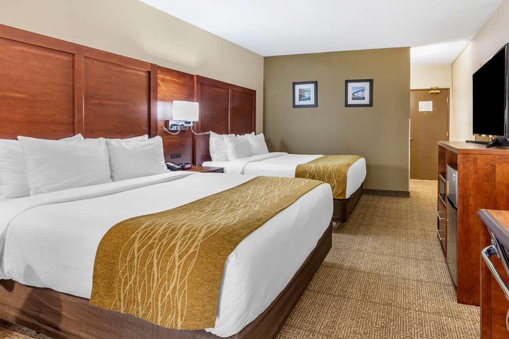 Comfort Inn Escondido San Diego North County Room photo