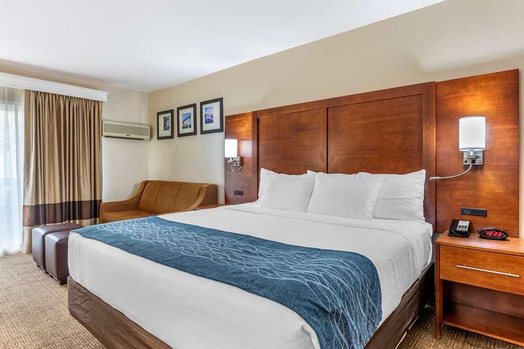 Comfort Inn Escondido San Diego North County Room photo