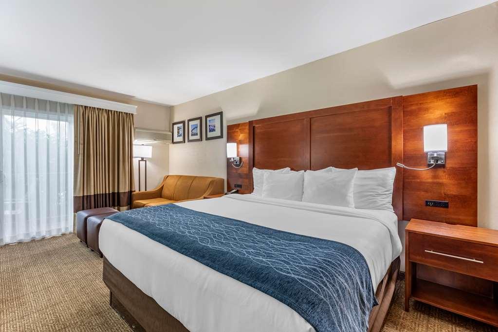 Comfort Inn Escondido San Diego North County Room photo